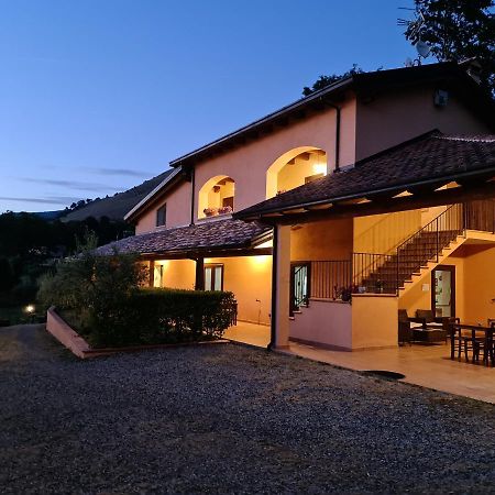 Agriturismo L'Ulivo ปาดูลา ภายนอก รูปภาพ