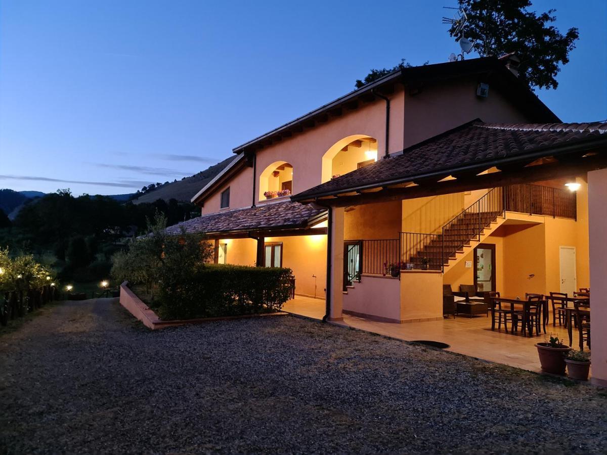 Agriturismo L'Ulivo ปาดูลา ภายนอก รูปภาพ