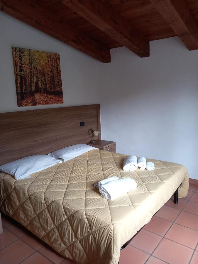 Agriturismo L'Ulivo ปาดูลา ภายนอก รูปภาพ