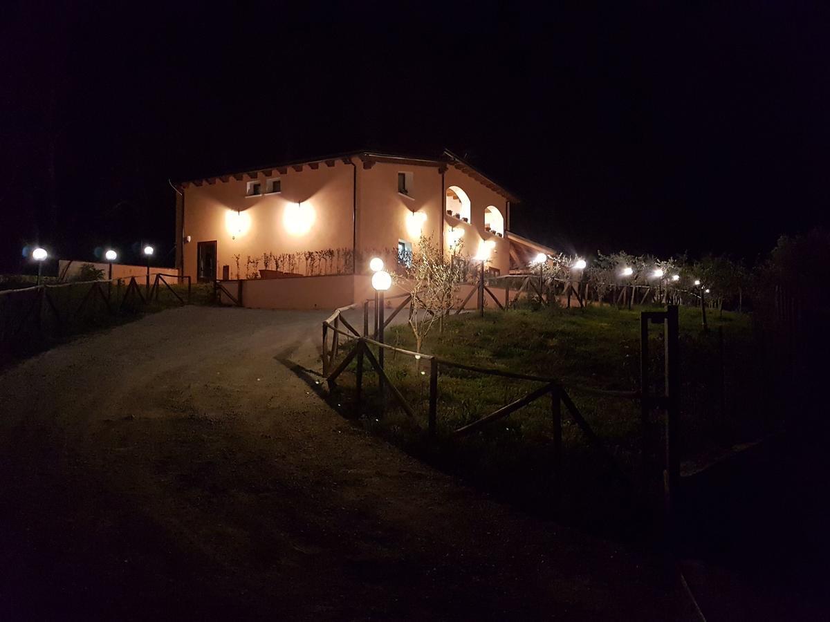 Agriturismo L'Ulivo ปาดูลา ภายนอก รูปภาพ