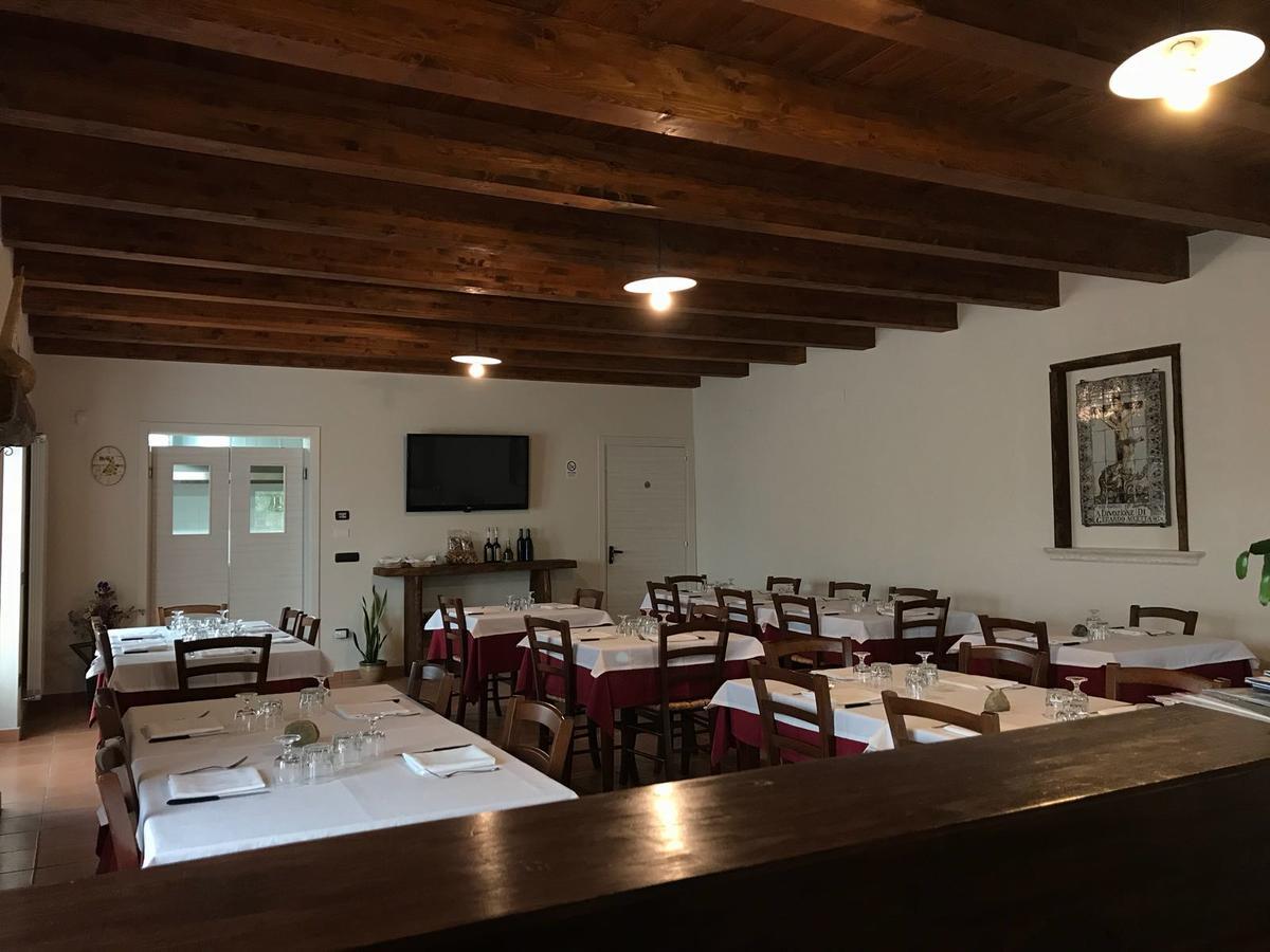Agriturismo L'Ulivo ปาดูลา ภายนอก รูปภาพ